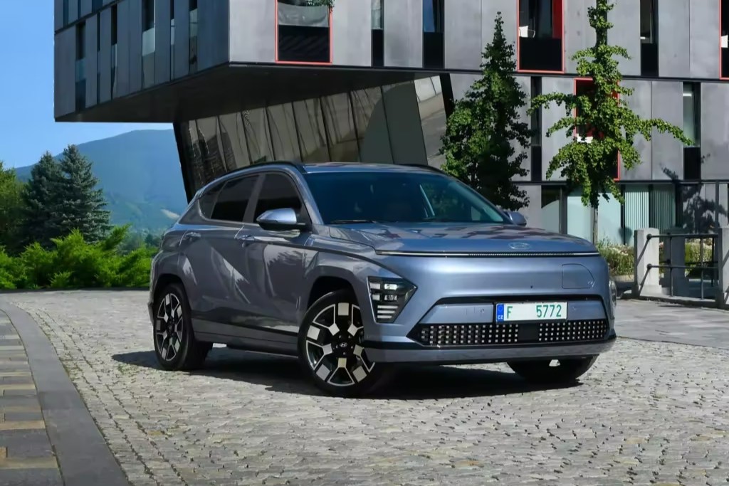 Galleria foto 'Kia Niro vs Hyundai Kona: sfida tra SUV Hybrid' - foto 3