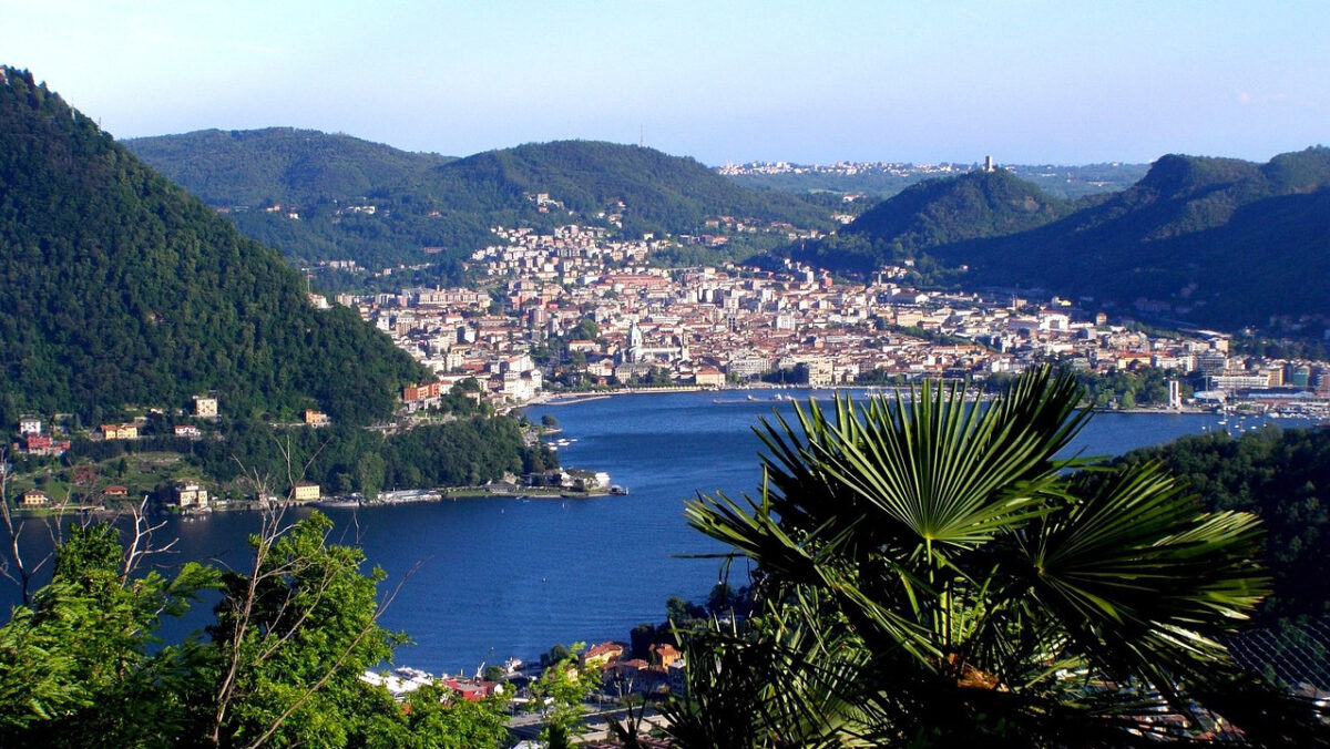 Rooftop sul lago di Como, ecco dove fare un aperitivo autunnale deluxe…