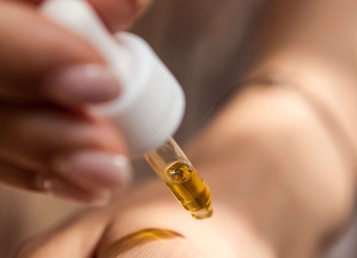 Galleria foto 'Pantenolo, elisir di bellezza: benefici e proprietà per Pelle e Capelli' - foto 2