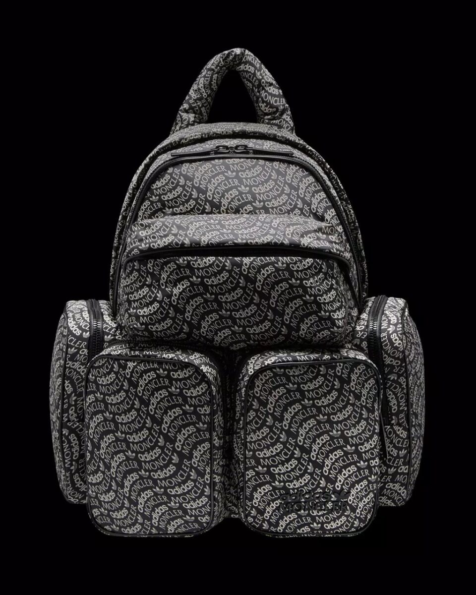 Galleria foto 'Moncler x Adidas, una Capsule davvero Spaziale: 4 Capi e accessori da non lasciarsi sfuggire' - foto 1