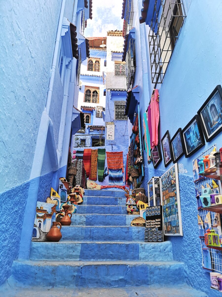 Galleria foto 'Sembra di stare in Marocco, questo Borgo Italiano è un sogno tinto di Blu!' - foto 2