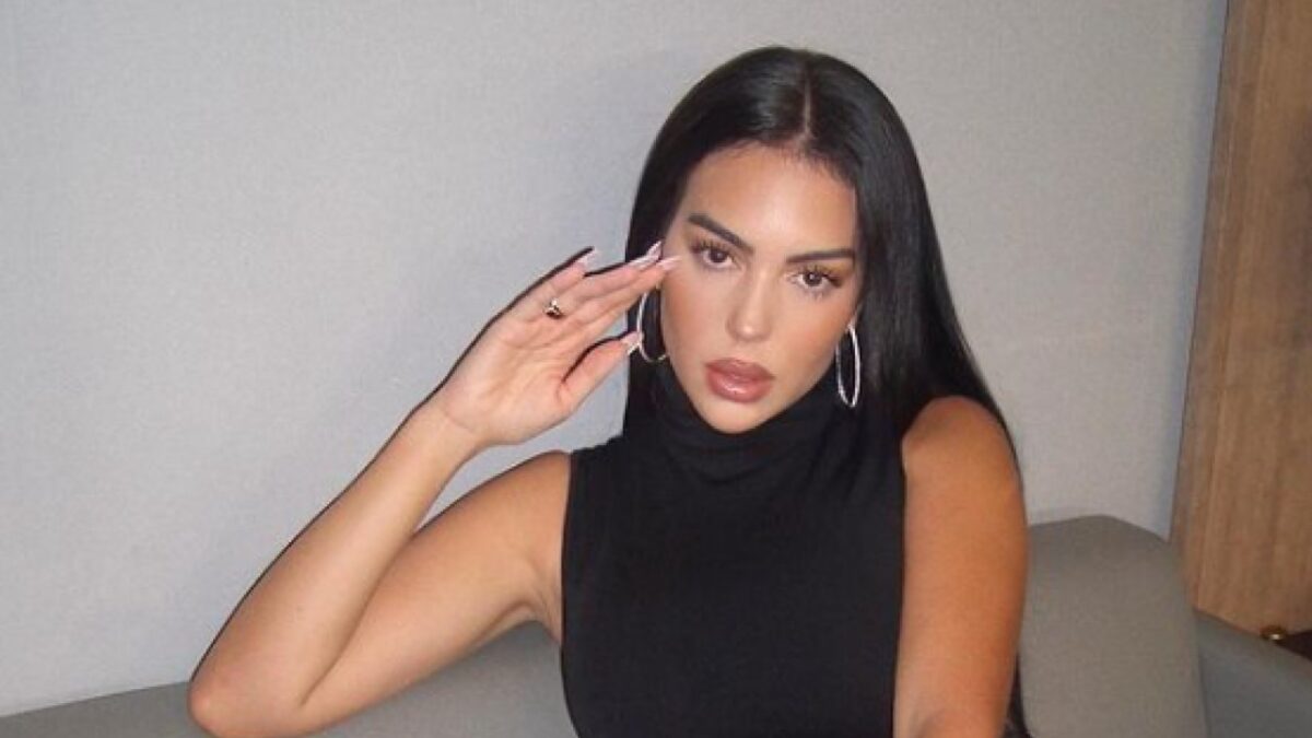 Georgina Rodriguez, ecco quanto sborsano i brand per una sua diretta Instagram: cifre folli