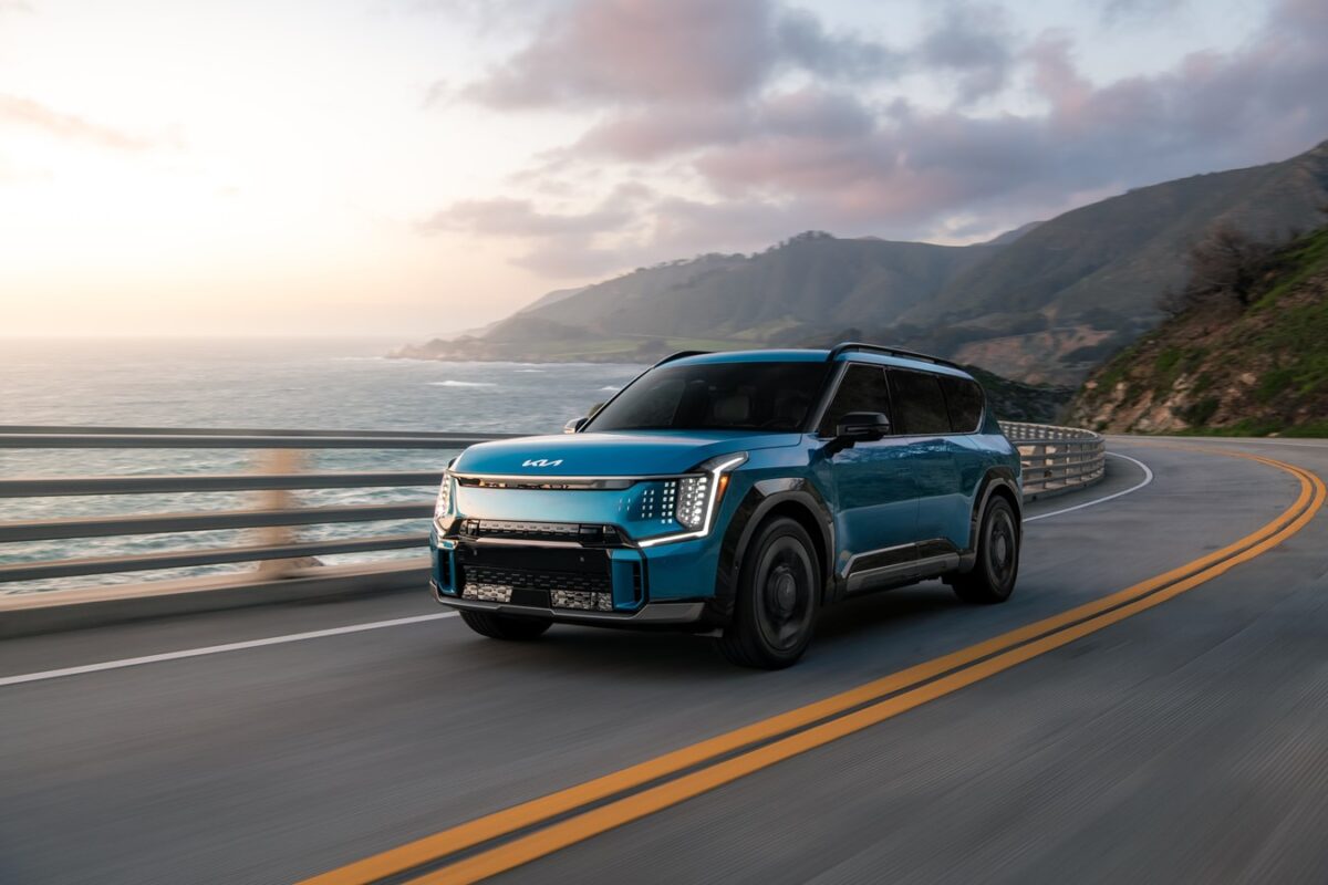 Galleria foto 'Ecco le 7 finaliste del premio Auto dell’Anno 2024, solo SUV e Berline!' - foto 1