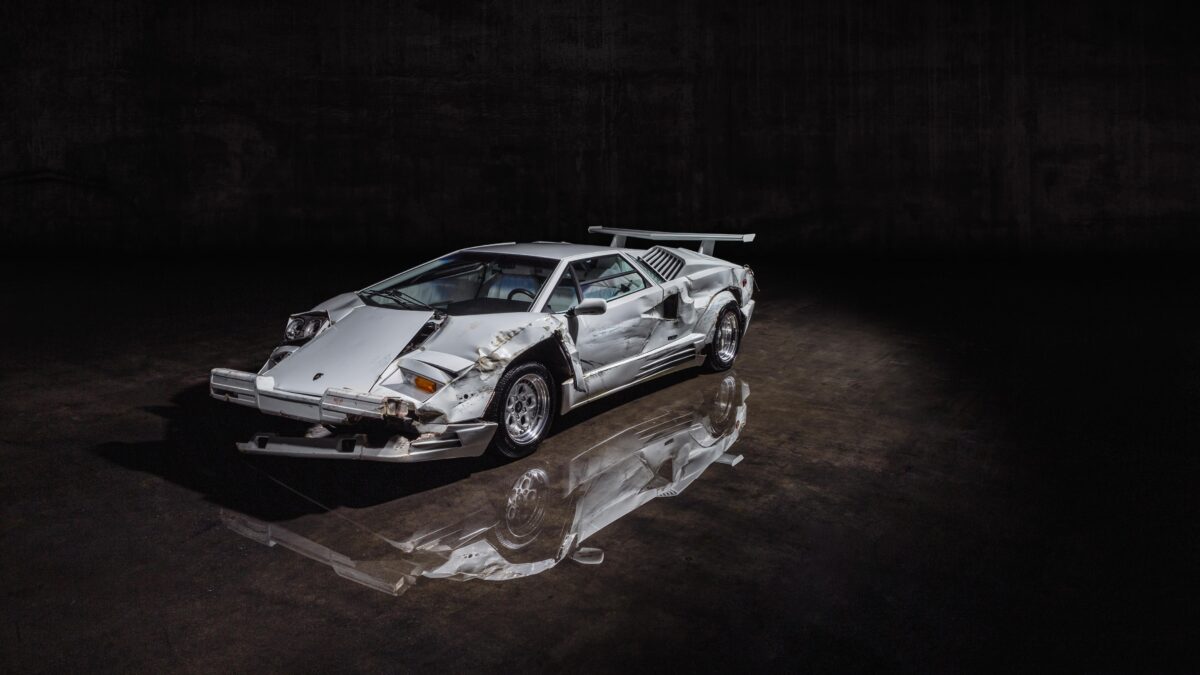La Lamborghini Countach di Di Caprio va all’Asta. E’ un pezzo unico!