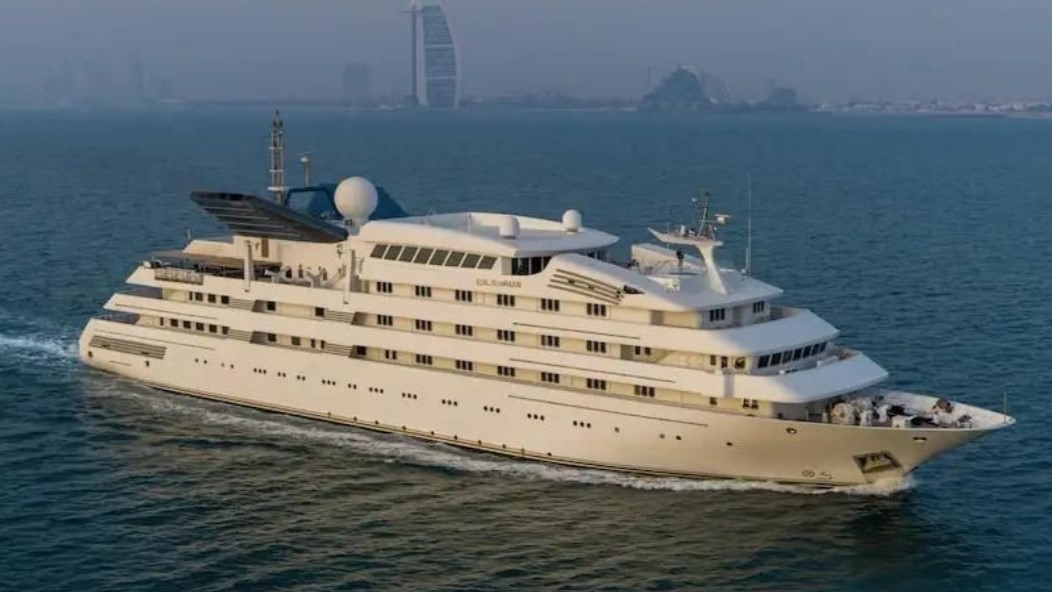 Galleria foto 'Sogni uno Yacht mastodontico? Questo è lungo quasi 100 metri!' - foto 1