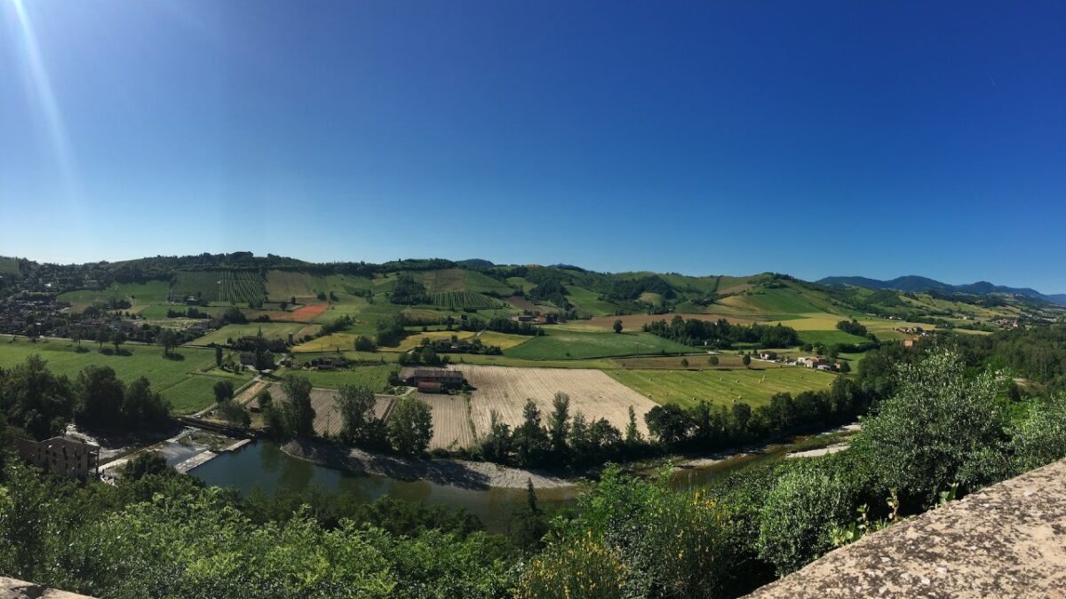 Questo Borgo dell’Emilia Romagna è un luogo romantico da vivere in Coppia!