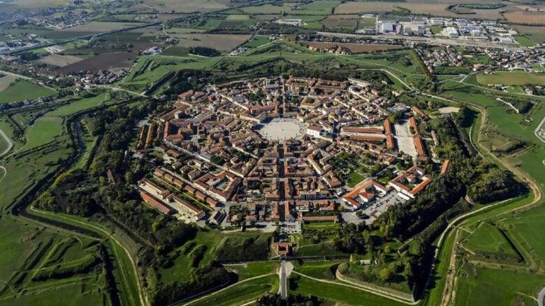 Un Borgo a forma di stella: un capolavoro unico nel cuore del Friuli