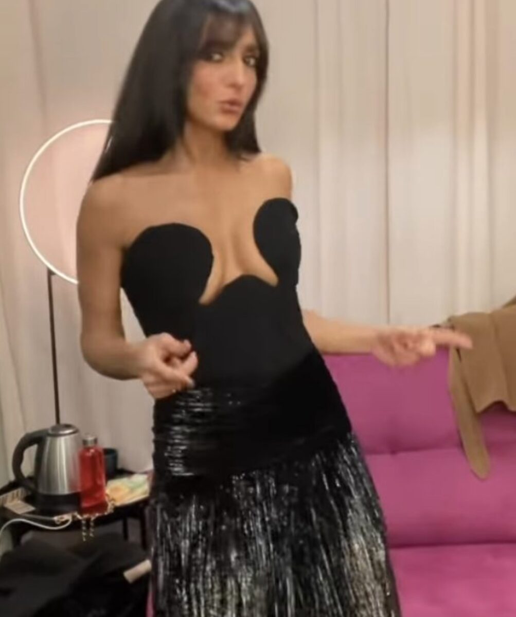 Galleria foto 'Ambra Angiolini si lascia sedurre dal lusso di Yves Saint Laurent!' - foto 1