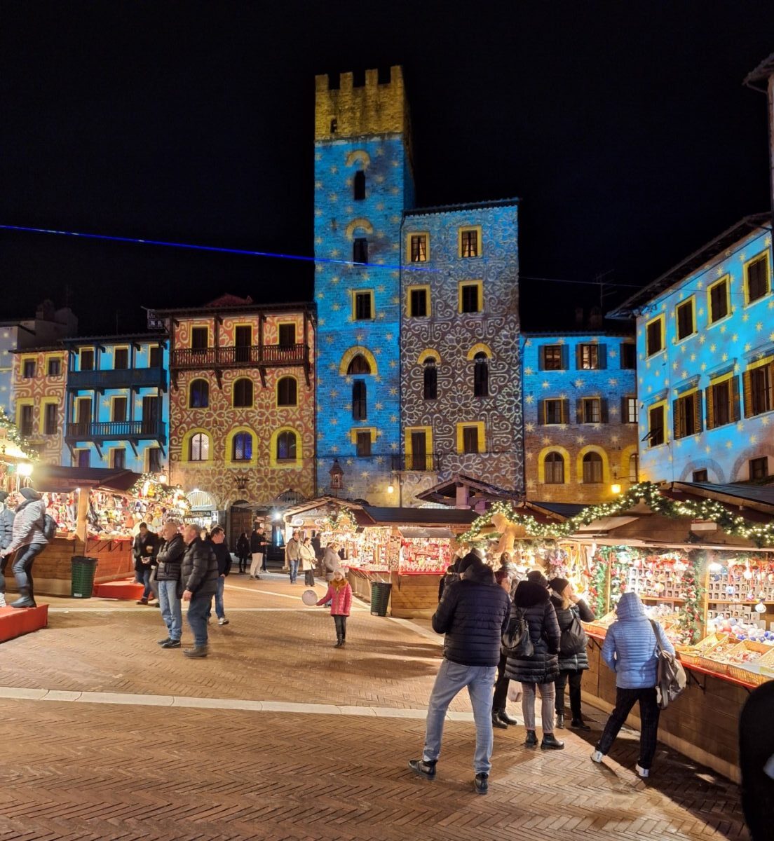 Galleria foto 'Decorazioni di Natale da Esterno: le idee creative assolutamente da copiare' - foto 6