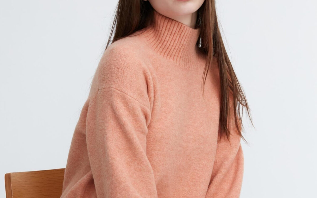 Peach fuzz, Pantone 2024: Ecco 6 capi ed accessori nel colore più cool dell’anno…