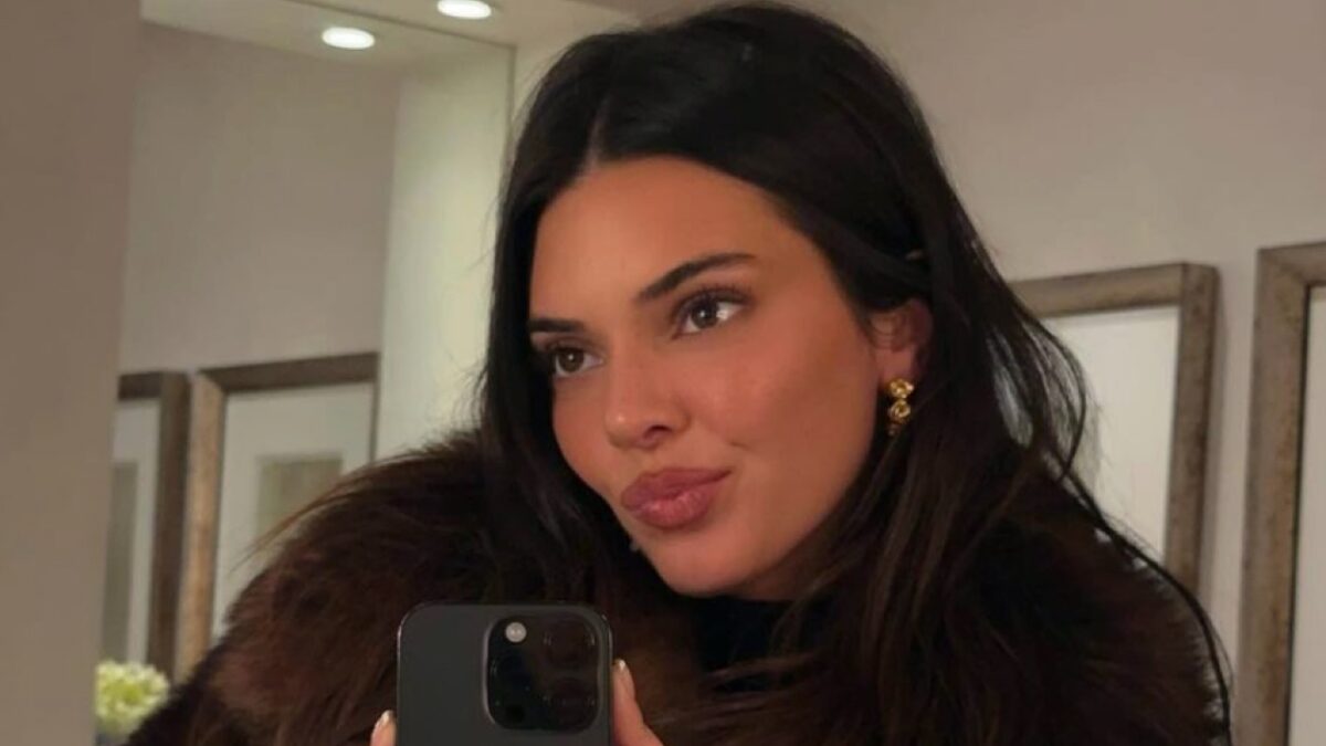 Kendall Jenner sfoggia una costosissima Pelliccia e finisce nella bufera