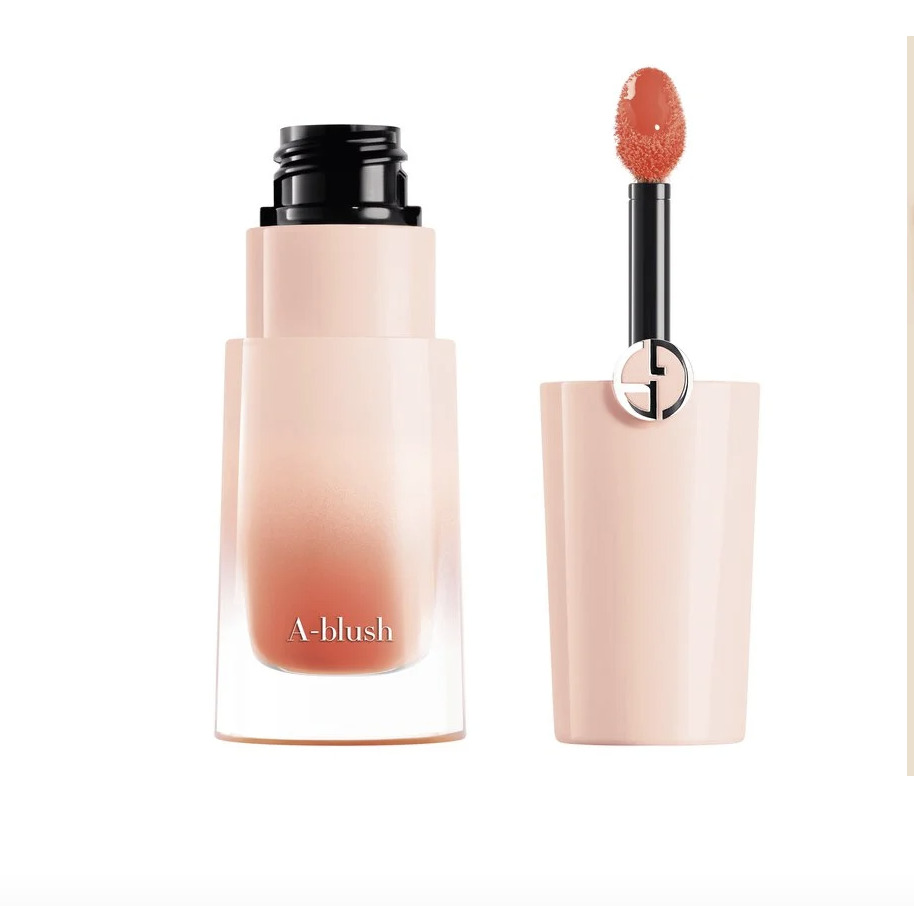 Galleria foto 'Make up Peach Fuzz: tutti i Prodotti da provare nel Pantone più cool del 2024' - foto 5