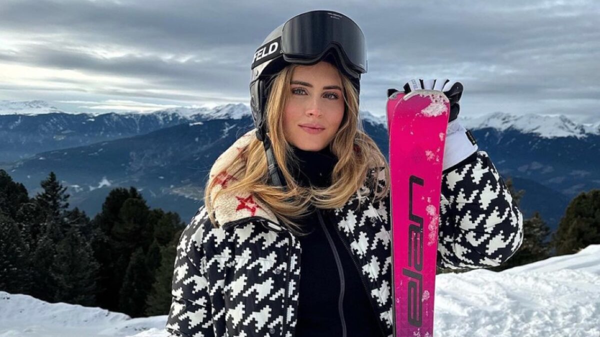 Valentina Ferragni, vacanze deluxe sulle Dolomiti con Matteo Napolitano: guarda