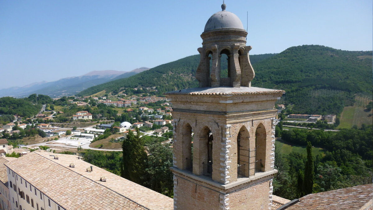 Alla scoperta della “città delle acque” una perla umbra da visitare subito