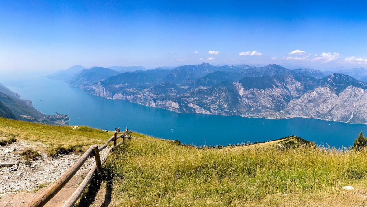 Lo chiamano il balcone sul lago di Garda, un piccolo Borgo che è una meraviglia da scoprire!