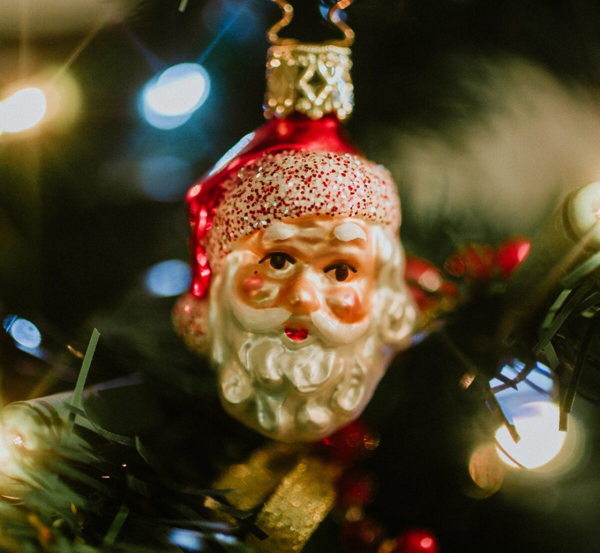 Galleria foto 'Natale da incubo: gli errori da evitare quando si decora la Casa per le Feste!' - foto 2