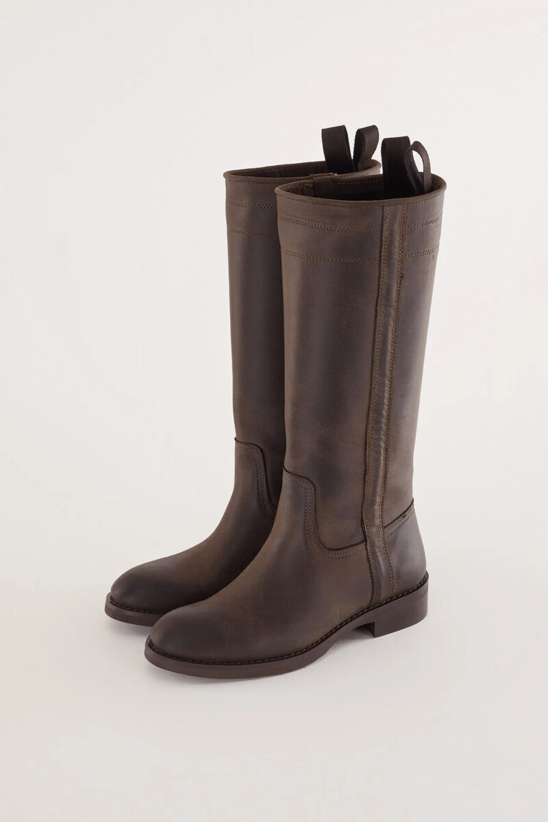 Galleria foto 'Stivali flat: i modelli senza tacco da mettere subito ai piedi' - foto 6