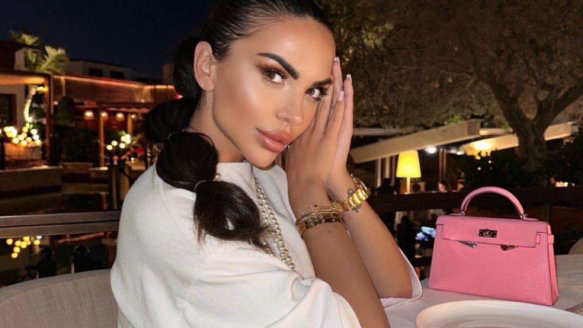 Giulia Nati, polemica per il Video con la Flebo attaccata a decine di Hermès