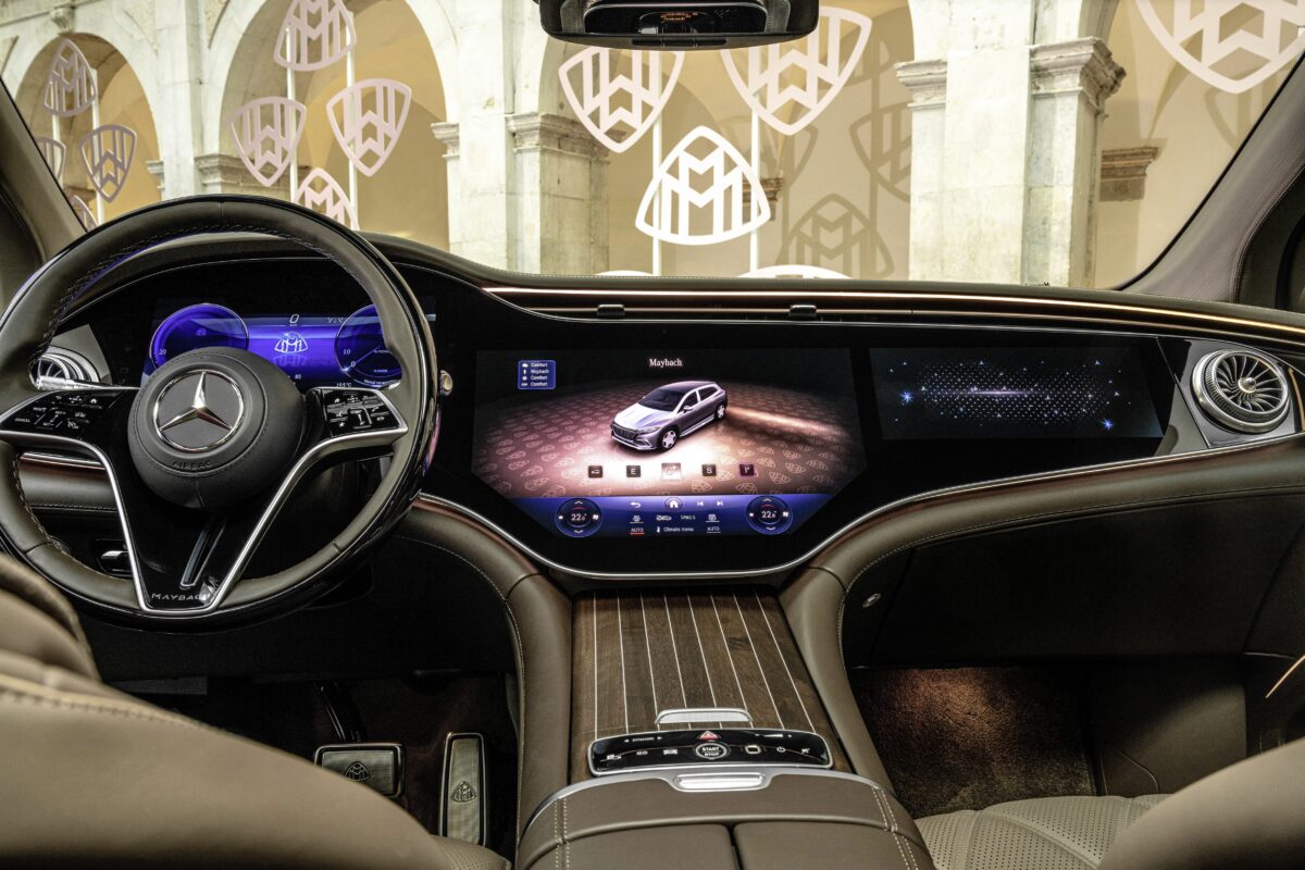 Galleria foto 'Mercedes-Benz EQS, il SUV che riscriverà le regole dell’Automobilismo' - foto 1