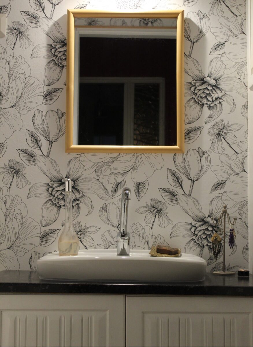 Galleria foto 'Come rendere un Bagno Bianco più caldo e accogliente' - foto 1