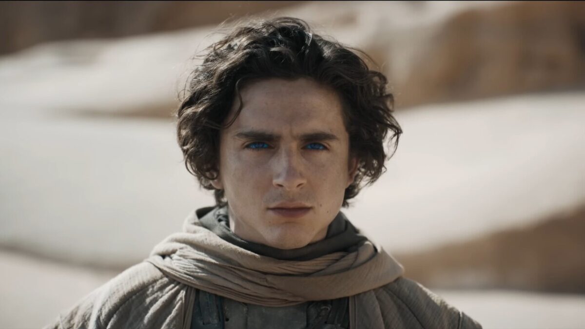 Lusso e raffinatezza per Timothée Chalamet alla premiere di “Dune: Parte 2”. Fan in delirio!
