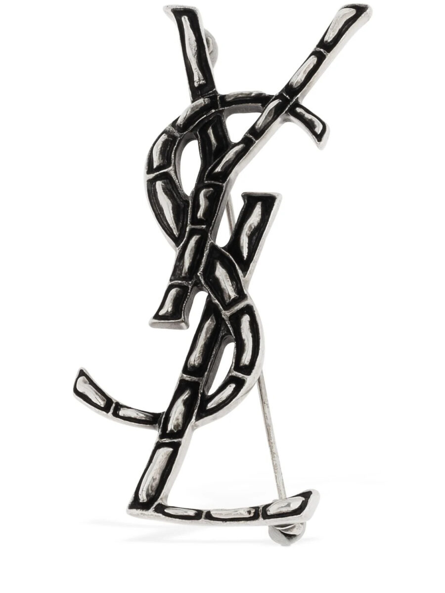 Galleria foto 'Trend Alert: sono le spille l’accessorio must maschile 2024' - foto 3