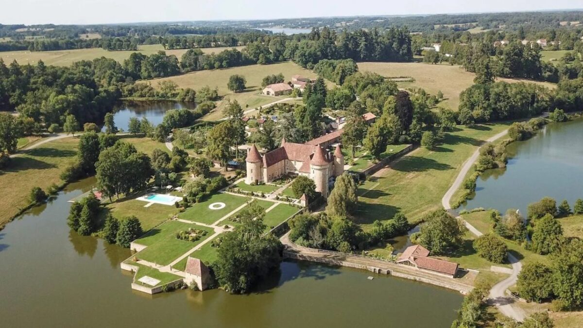 Il castello più romantico d’Europa si trova in Francia. Una favola da vivere!