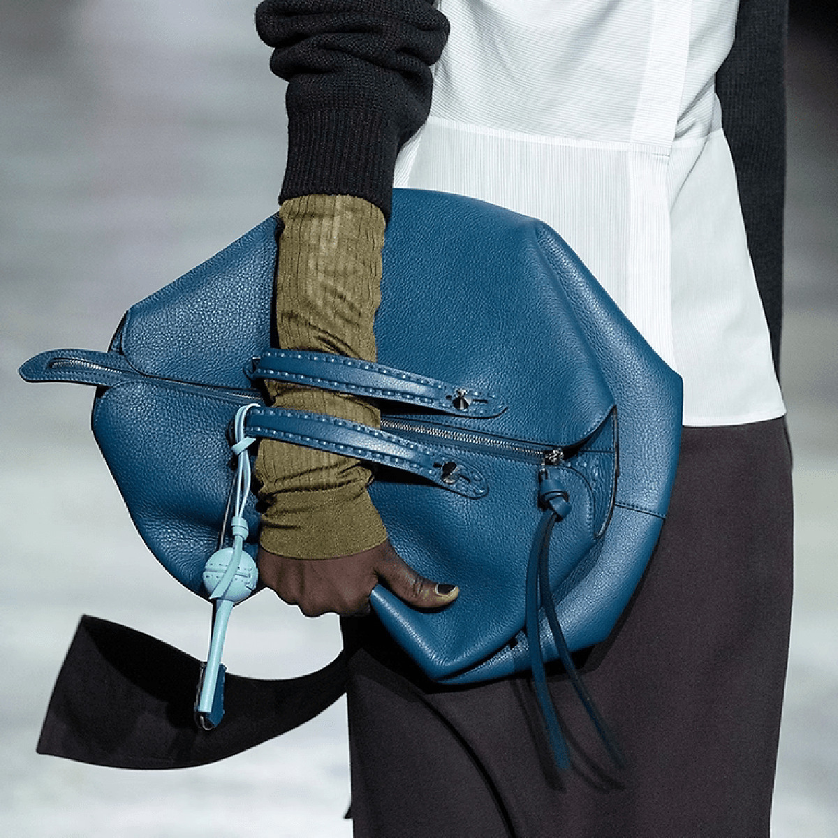 Galleria foto 'Milano Fashion Week AW 24-25: le tendenze accessori dalle passerelle' - foto 2