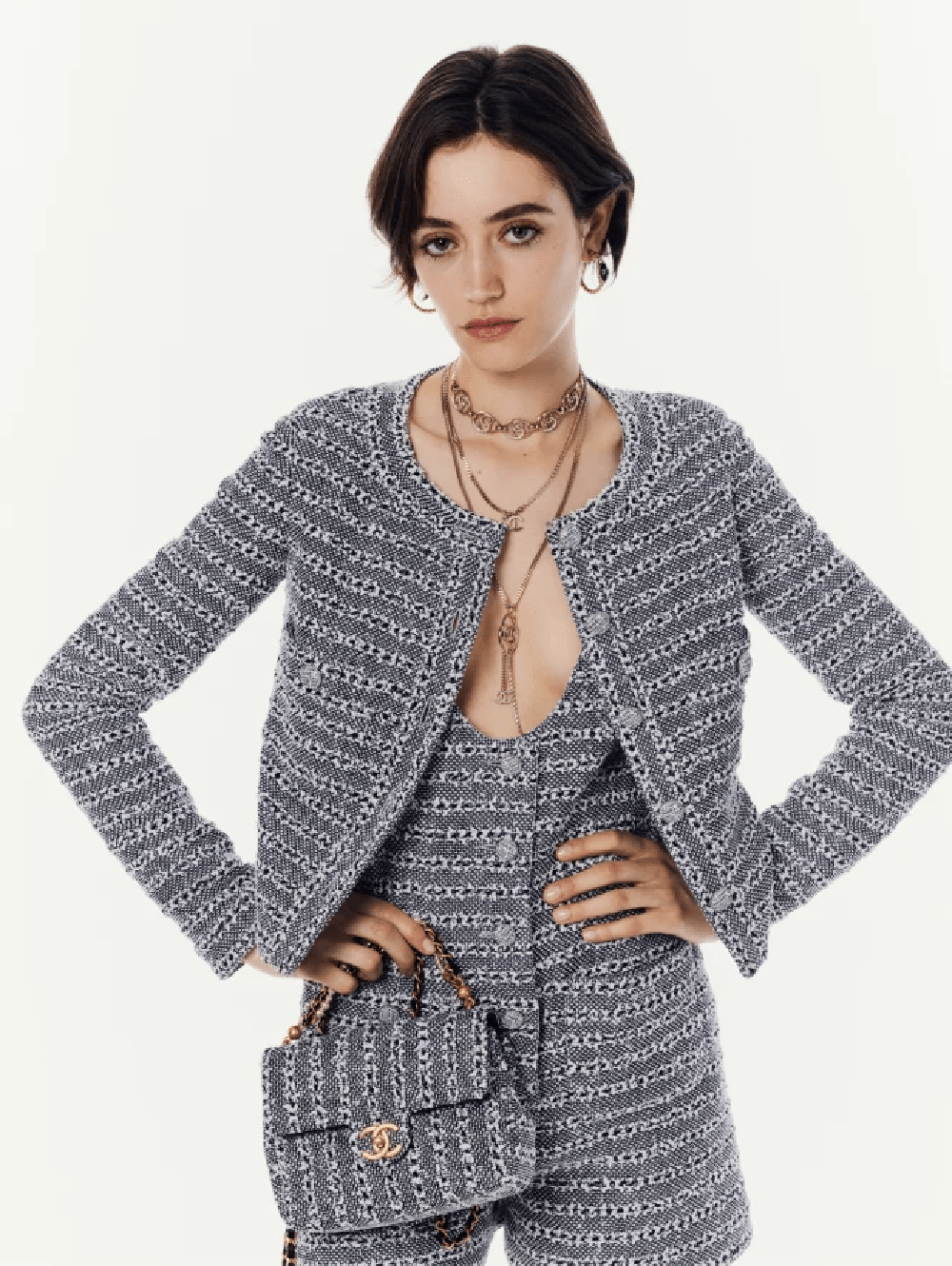 Galleria foto 'La giacca stile Chanel è il capospalla più chic della primavera' - foto 13