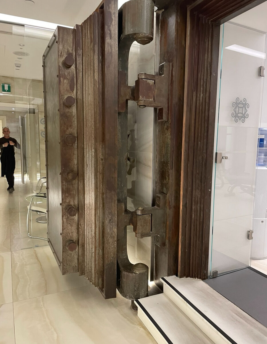 Galleria foto 'Le Caveau by Narducci Hair & Spa, un’oasi “Preziosa” di Lusso e benessere nel cuore di Roma' - foto 1