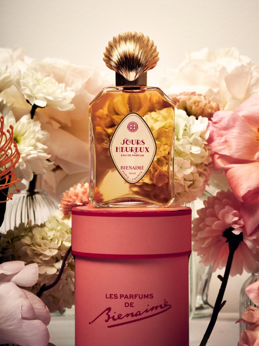 Galleria foto 'Profumi floreali: 6 novità 2024 per dare il benvenuto alla primavera' - foto 6