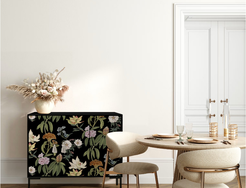 Galleria foto 'Mobili e Complementi con decorazioni floreali per celebrare l’Equinozio di Primavera' - foto 8