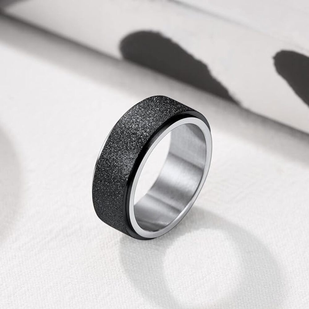 Galleria foto 'Anelli intelligenti, must have 2024: i modelli da non perdere' - foto 1