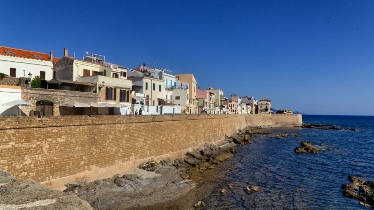 Alghero a Pasqua, perchè visitare questo splendido Borgo marinaro durante la settimana santa