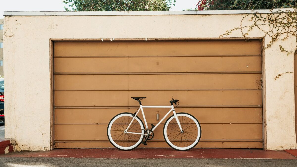 Galleria foto 'Organizzare il Garage, come arredarlo per renderlo funzionale' - foto 4