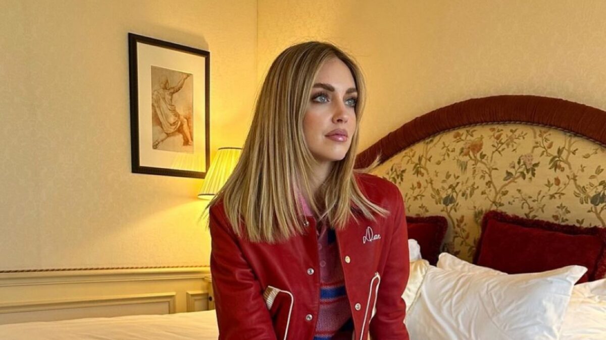 Chiara Ferragni cede al fascino della Borsa Piccione, quanto costa e da chi è firmata