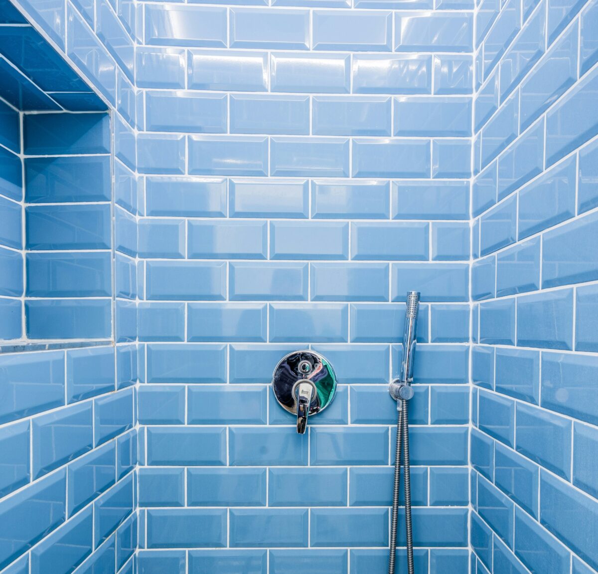 Galleria foto 'Il design chic delle Piastrelle in stile Metropolitana per Bagno e Cucina' - foto 2