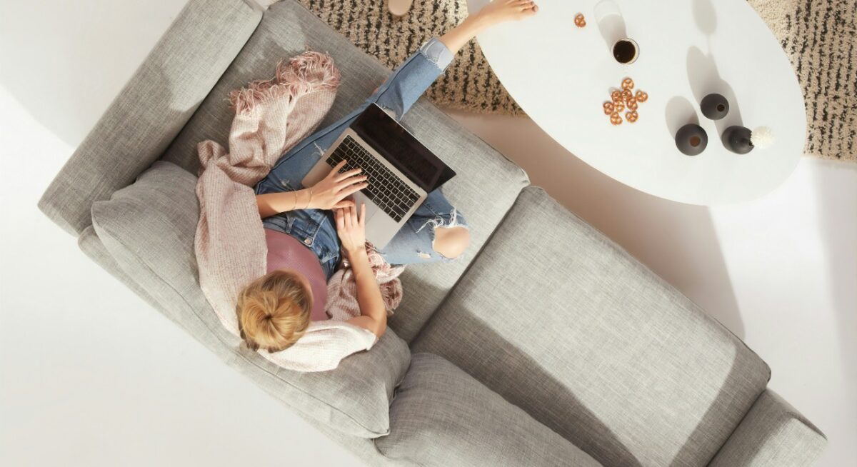 Galleria foto 'Le Valutazioni da fare quando si sceglie il Colore del Divano…' - foto 3