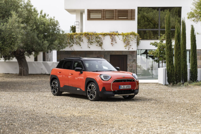 mini aceman 2024 suv