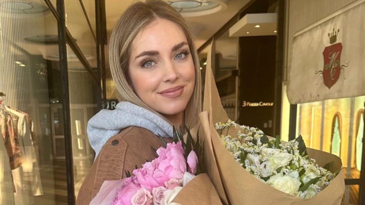 Chiara Ferragni mostra le nuove Scarpe preferite: sono tutte griffate e costosissime!