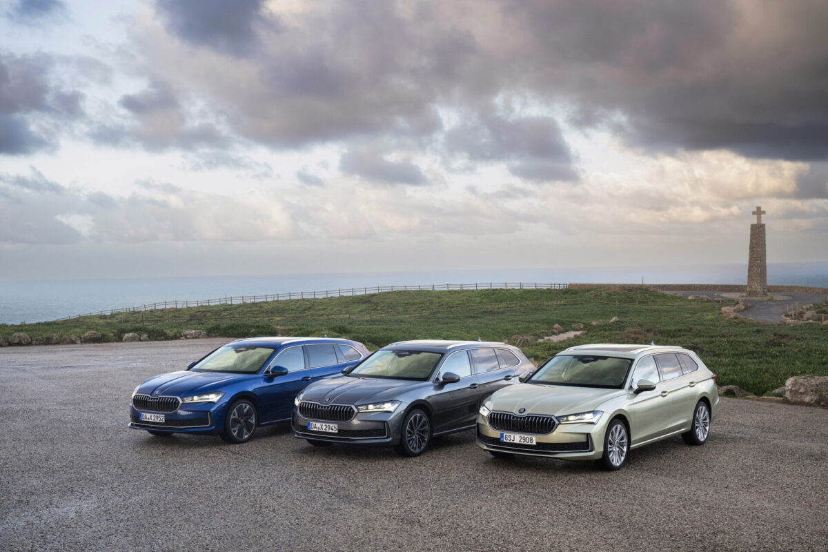 Galleria foto 'Skoda Superb vs Mercedes Benz Classe E: la Sfida delle Station Wagon di Lusso' - foto 4
