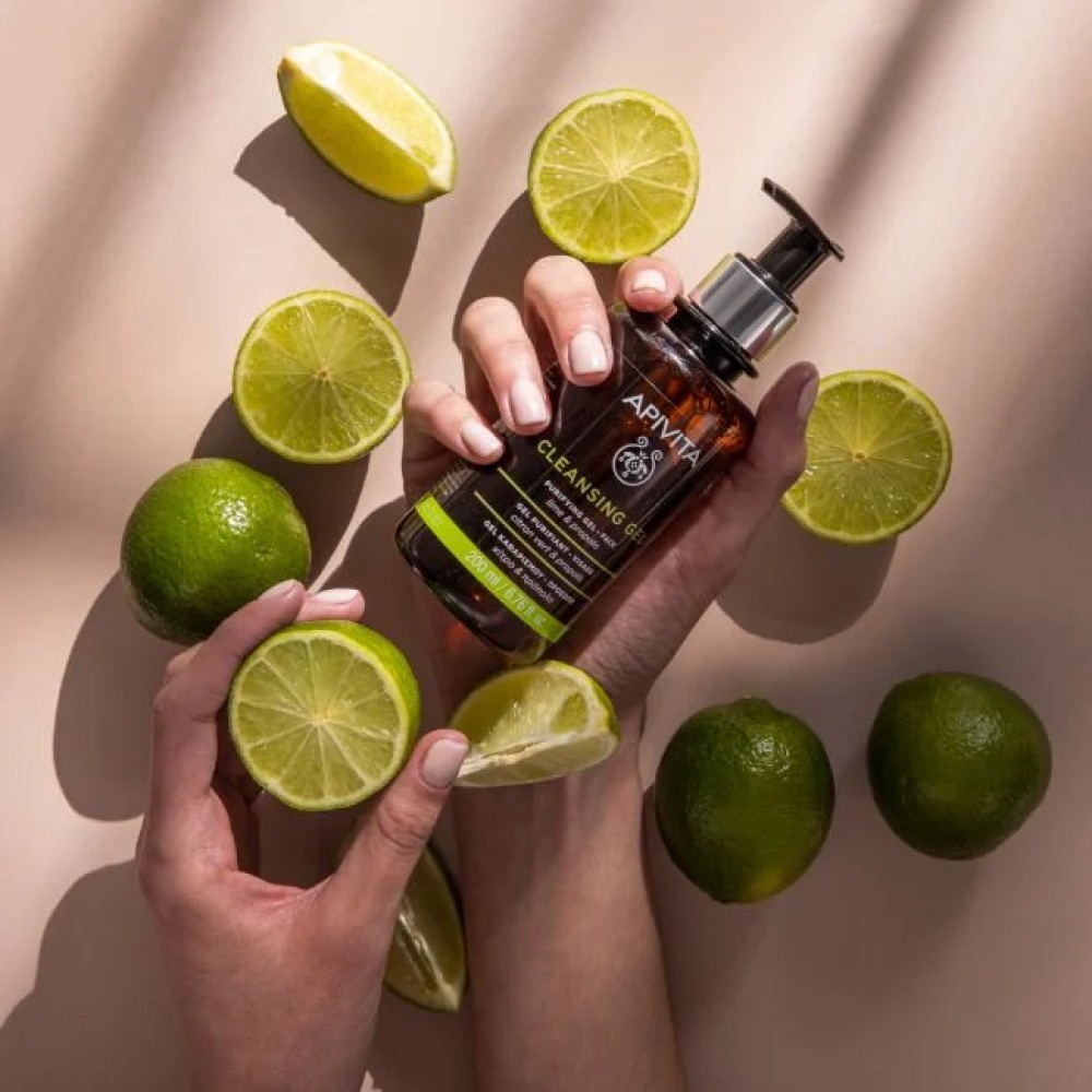 Galleria foto 'Anagnosti John Choukalas, Responsabile della Sostenibilità di APIVITA, ci svela di più sul Bee Power…' - foto 2