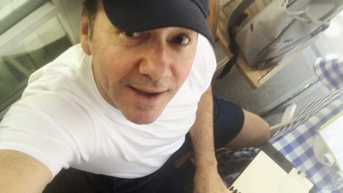 Kevin Spacey, pignorata la casa dell’attore: milioni di Debiti di spese legali da saldare