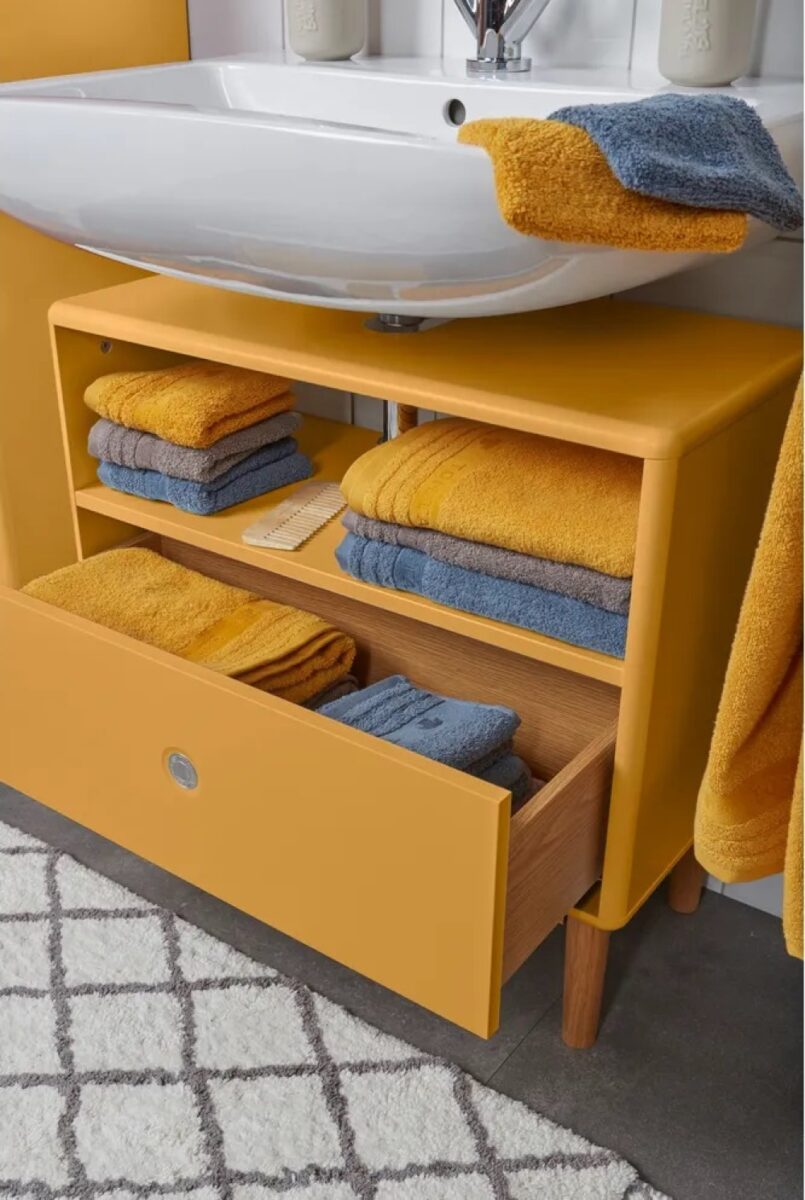 Galleria foto 'Mobili da bagno colorati, i sottolavabo che fanno tendenza' - foto 5