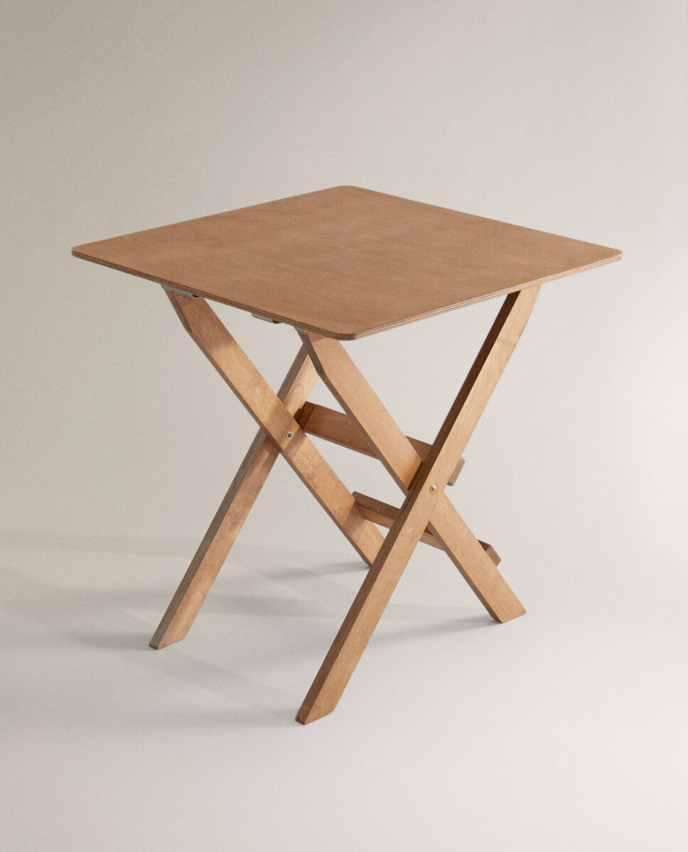 Galleria foto '5 splendidi Tavoli da Giardino per indimenticabili cene all’aperto' - foto 1