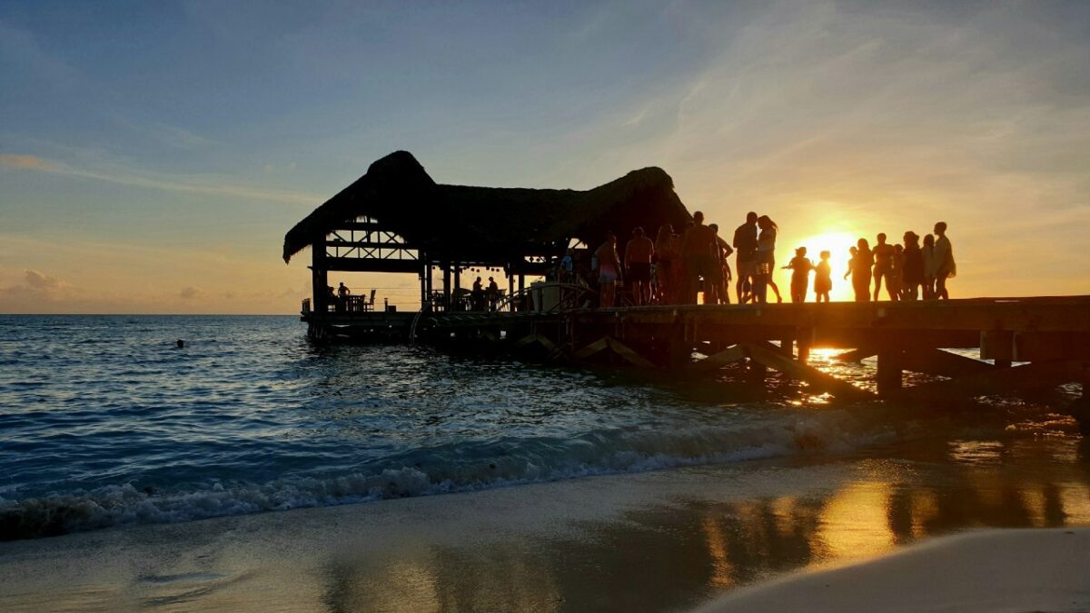 Le Spiagge più divertenti d’Italia: la nostra Classifica per ballare fino all’alba