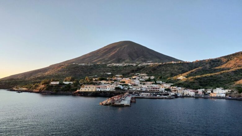 Alla scoperta di Salina, la perla verde delle Eolie