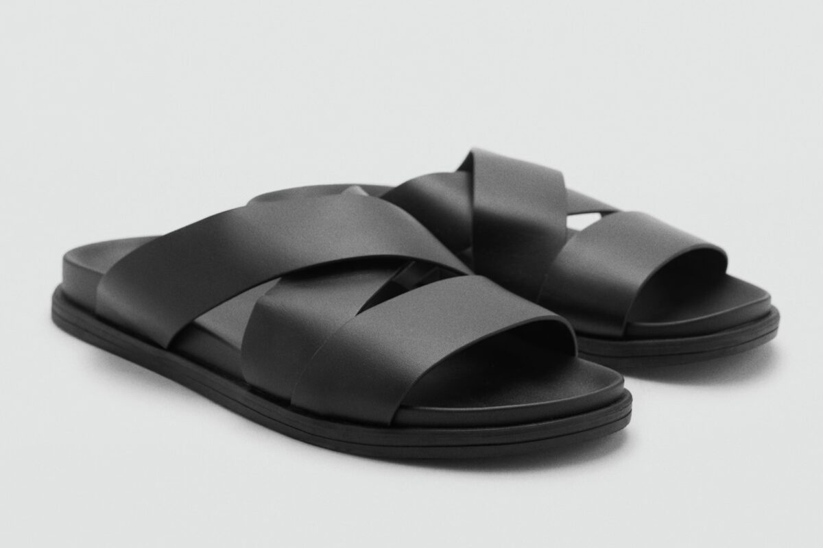 Galleria foto 'Sandali da Uomo: i modelli migliori per vivere l’Estate con Classe e Stile' - foto 4