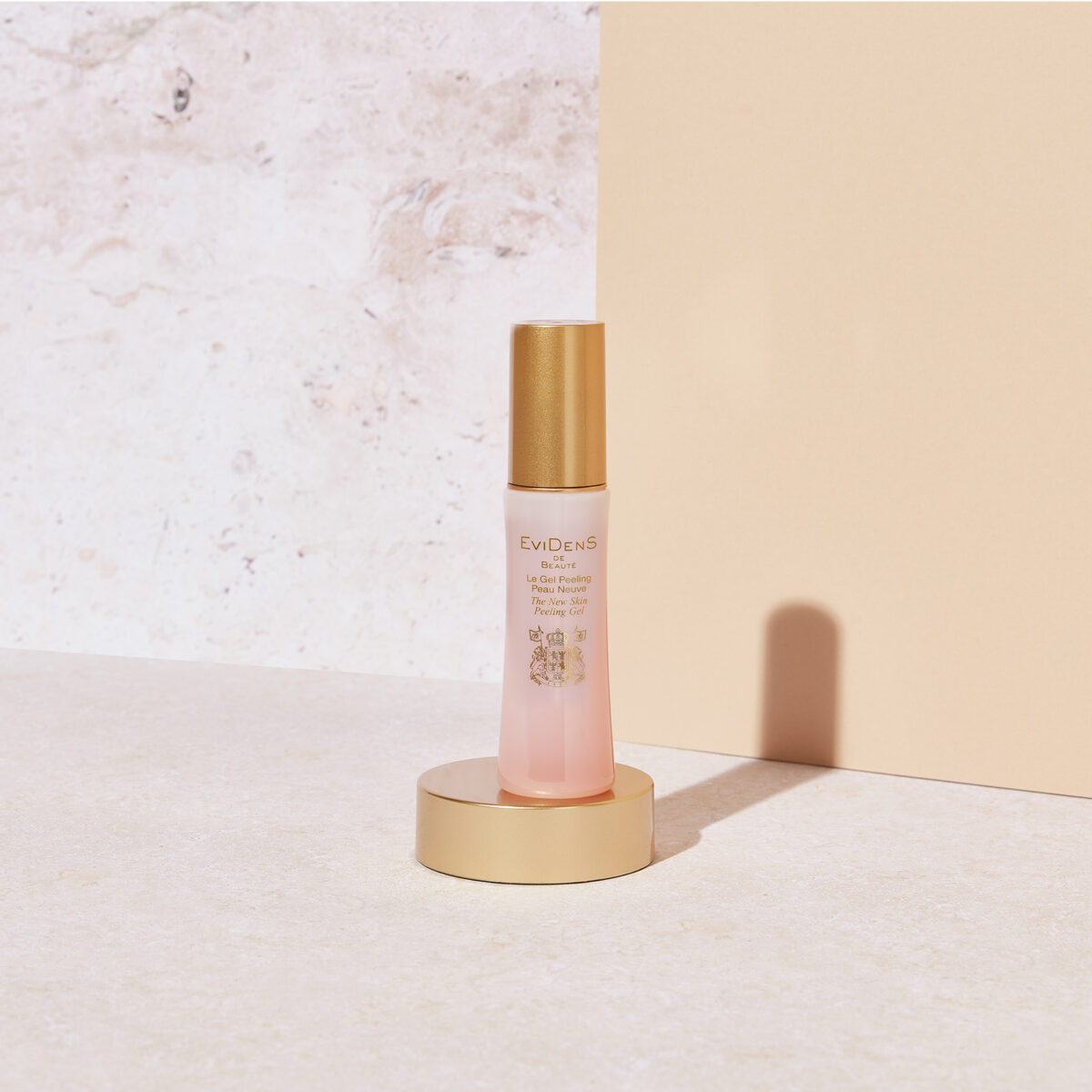 Galleria foto 'Pori dilatati, come ridurli? Ecco i rimedi per una Pelle perfetta' - foto 2