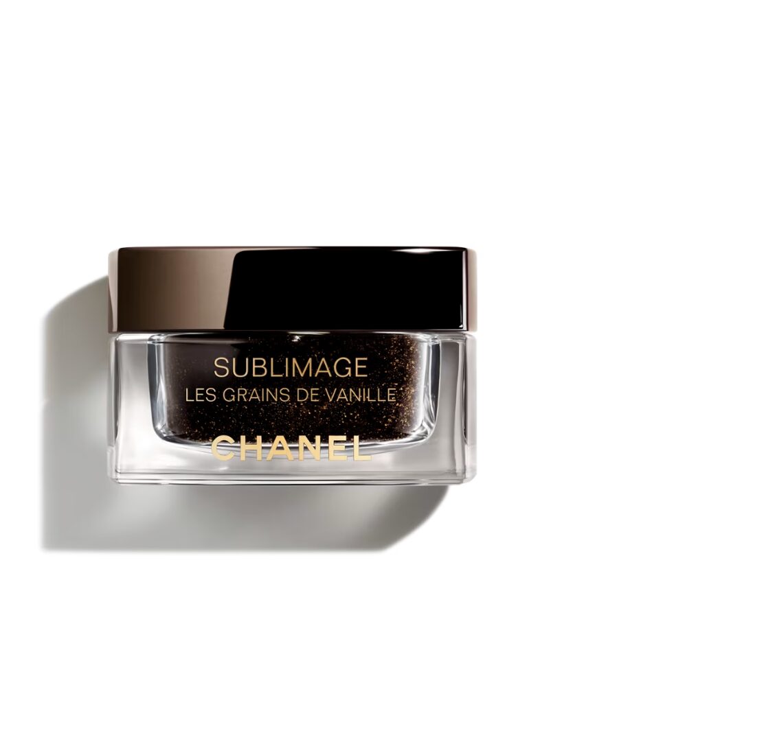 Galleria foto 'Peeling o gommage? Qual è il trattamento giusto per una pelle rigenerata d’Estate' - foto 3